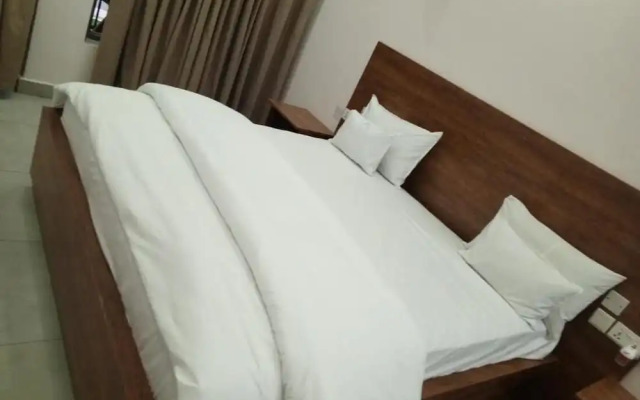 Room in B&B - Ally Ngali Motel -kigali Rwanda