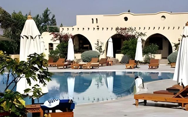Three Corners Rihana Resort
