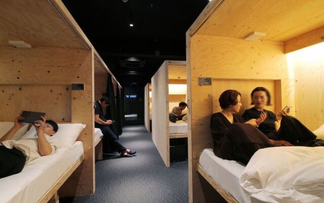 Small Hotel - Hostel