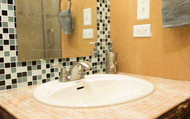 Casa Tianna - Vacation Rental Kgn Jamaica