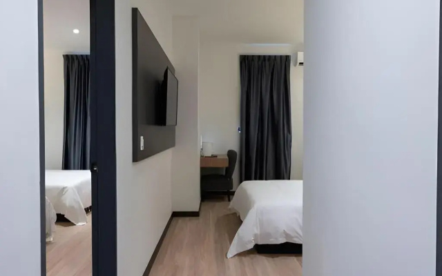 Blu Sentral Hotel