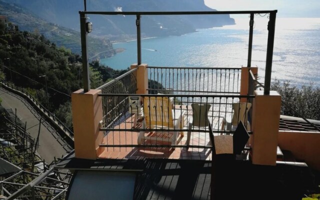 House With 2 Bedrooms in Ravello, With Wonderful sea View, Furnished T