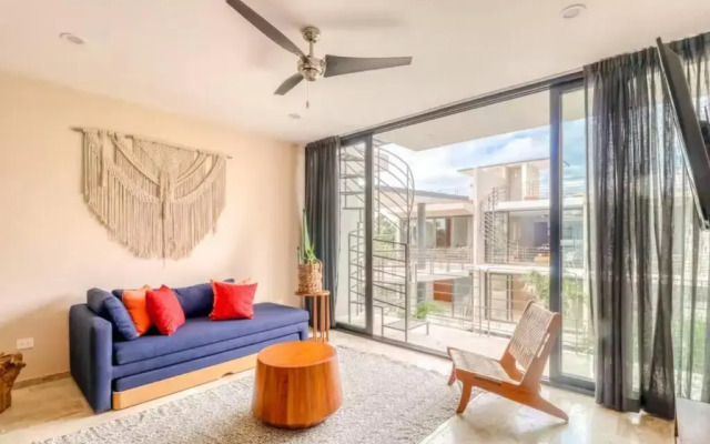 307 Amena Awesome Penthouse w/ Private Pool and Gym