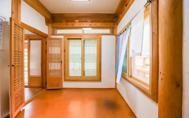 Suncheon Bulbidang Hanok Pension
