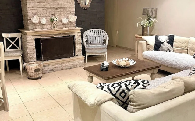 Charming Oroklini Penthouse With Ocean V