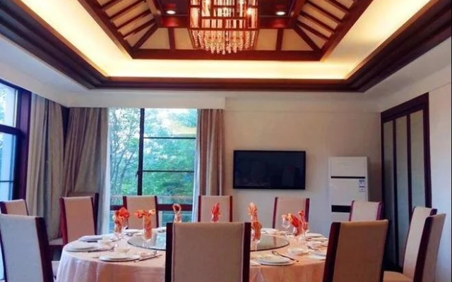 Guantang Yunding 6944 Boutique Hotel