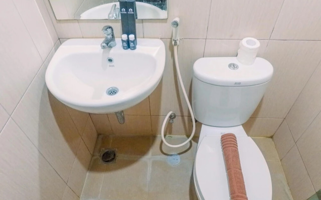 Cozy Living Studio Room Apartment at Tamansari Papilio