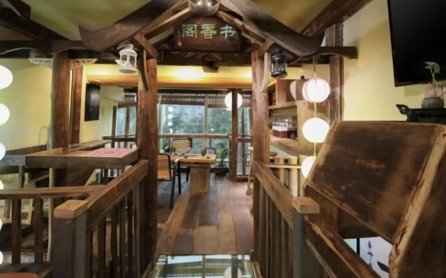 Linmusen Hostel (Chongqing Beibei Pedestrian Street Center)