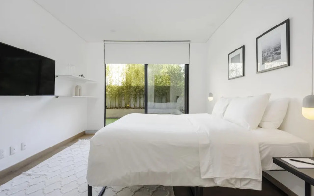 Wynwood House Schiller
