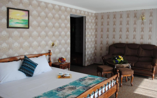 Hotel Mercury