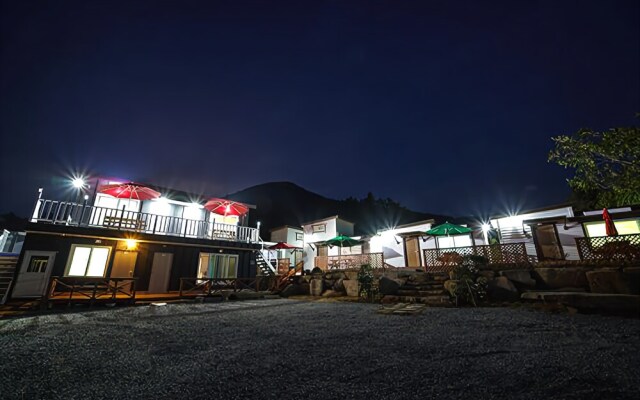 Cheongsando Sunset Pension