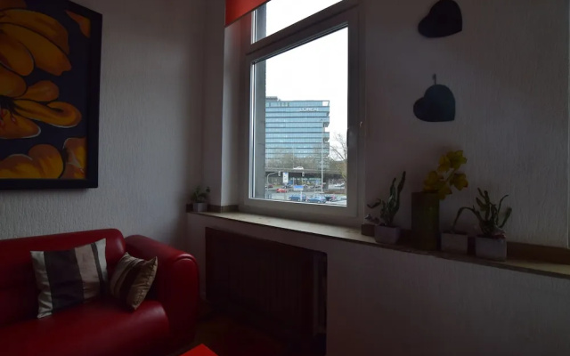 Tolstov-Hotels Large 3 1/2 Room Apartment