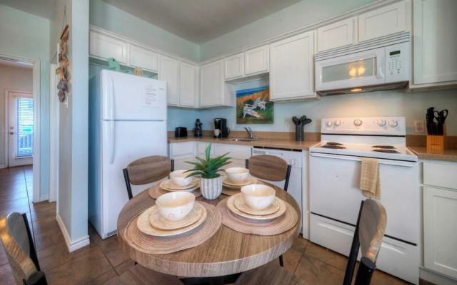 4 Costa Bahia Condos