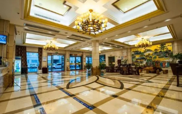 Urban Sunshine Hotel
