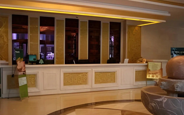 GreenTree Inn Jiuquan Century Plaza Hotel