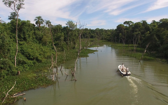Puerto Valle Hotel de Esteros