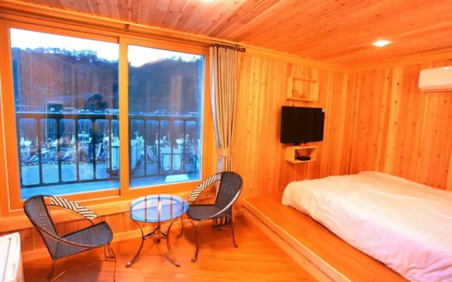 Seogwipo Harbor Pension