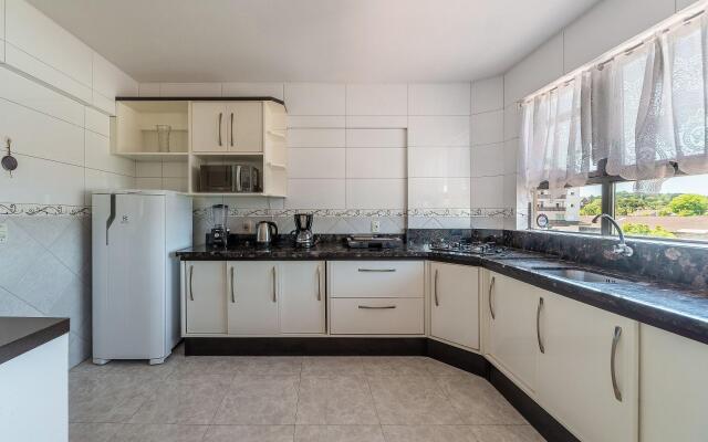 Apto familiar no centro de Canela FES401