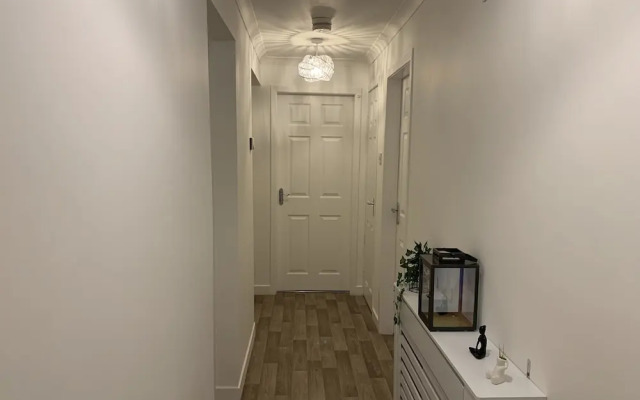 2-bed Apartment in Dumfries Close to Town Centre
