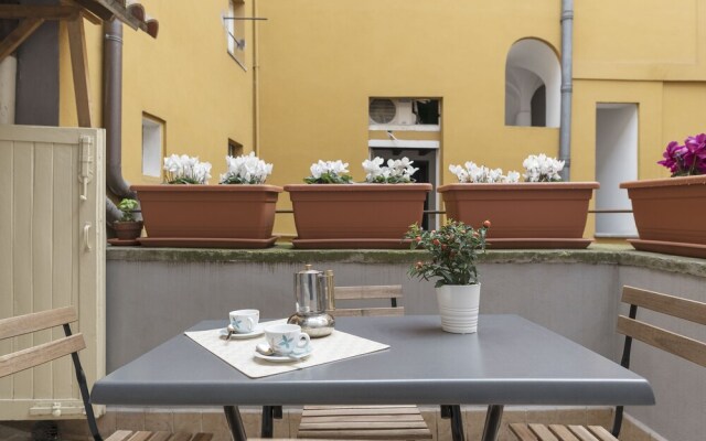 Margherita Lovely Flat