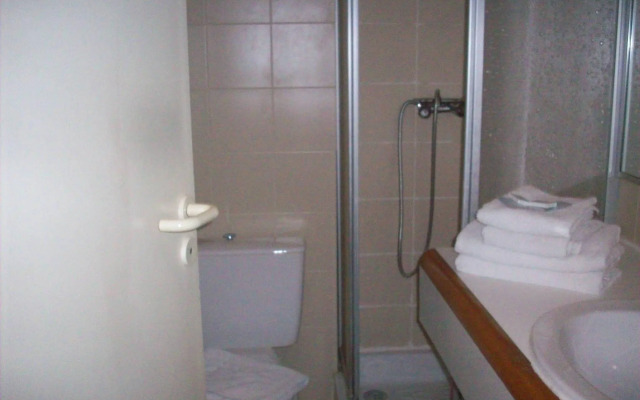 The Alcove Hotel