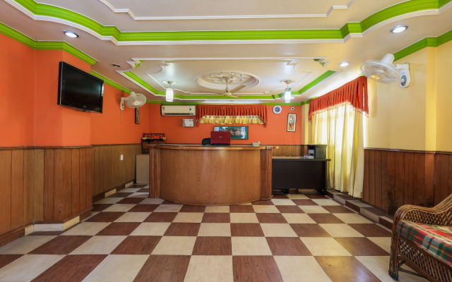 Oyo Flagship 86687 Hotel Anandlok