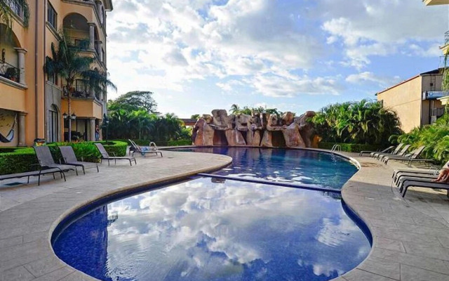Stay in Tamarindo Condominiums
