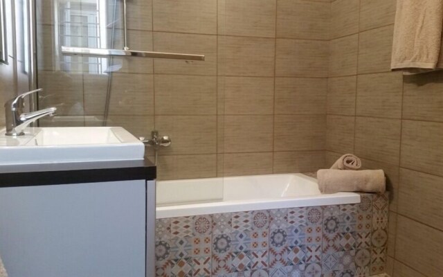 Erra - Beige - Athens Center,100m²,3 BD,2 BATH