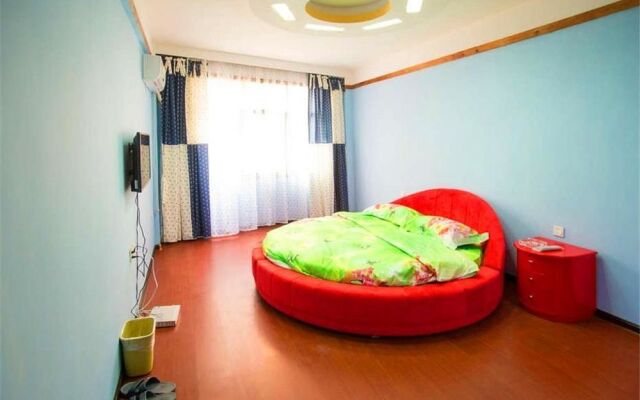 Golden Phoenix Hotel