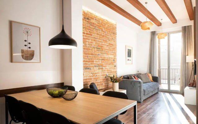 MH Apartments Center