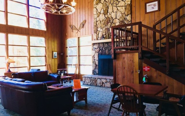 Stony Creek Lodge