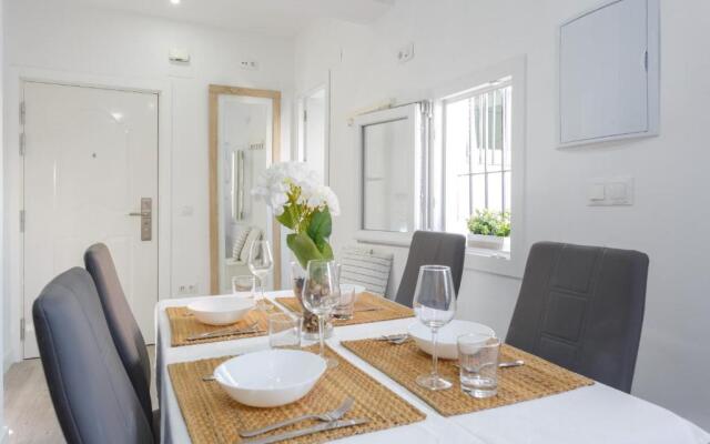 La Terraza del POETA by Cadiz4Rentals