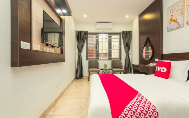 OYO 1001 Bao Son Hotel L