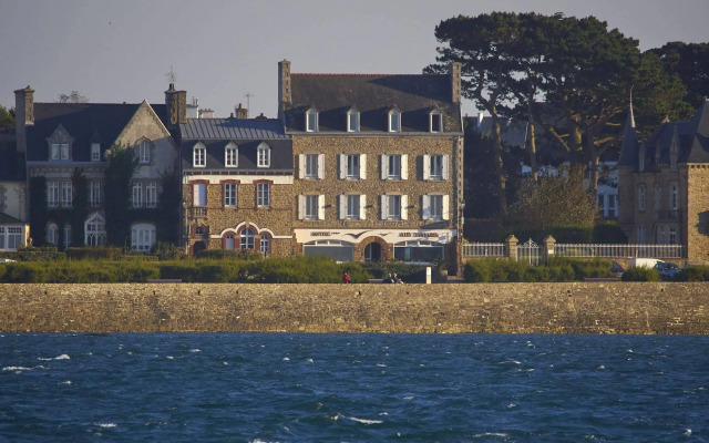 Hôtel Aux Tamaris - Vue Mer