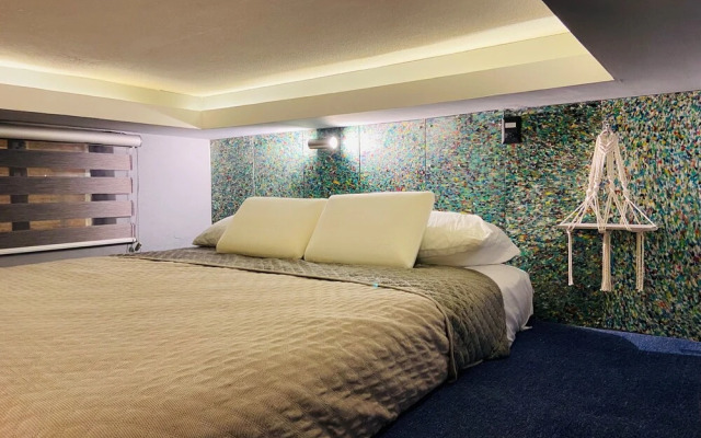 Mintaka Hotel Eco Plastico