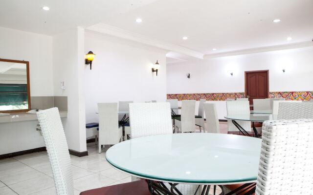 RedDoorz near Gedung Sate 3