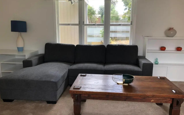Comfortable Holiday Home at Mt Wellington