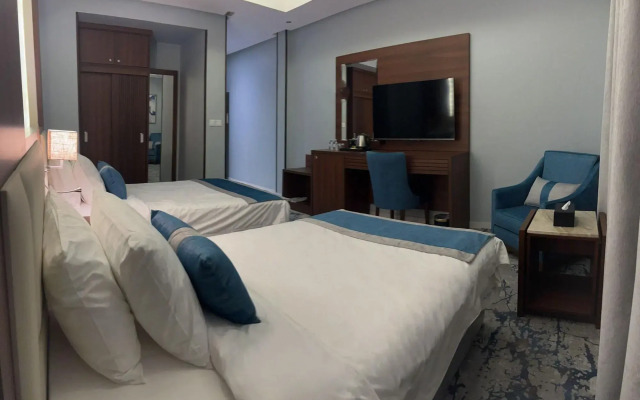 Level Nine Hotel