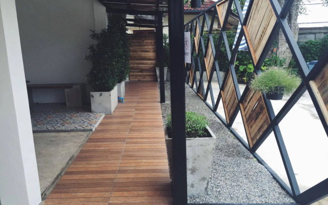 Maalamaii Hotel