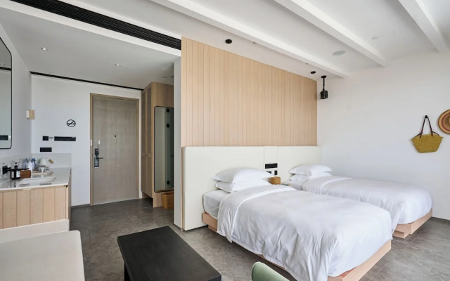 Miyue Santorini Seaview Resort Hotel