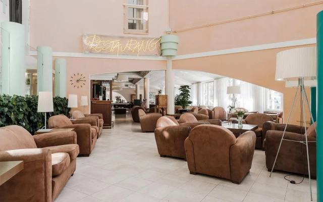 Memory Hotel