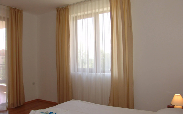 Apart-hotel Kasandra