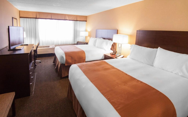 Comfort Inn & Suites Wadsworth