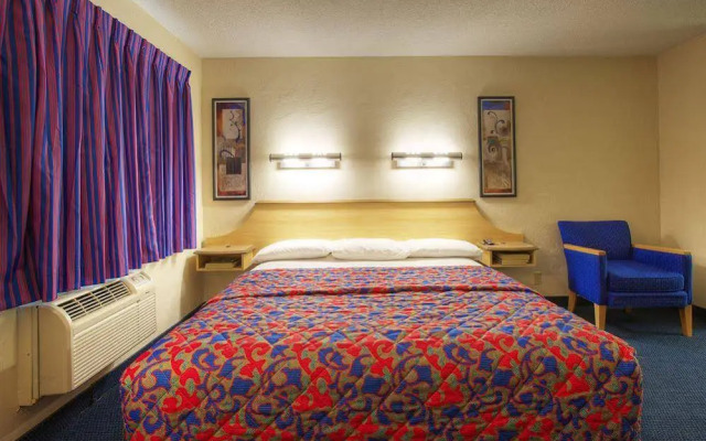 San Jose Airport Inn