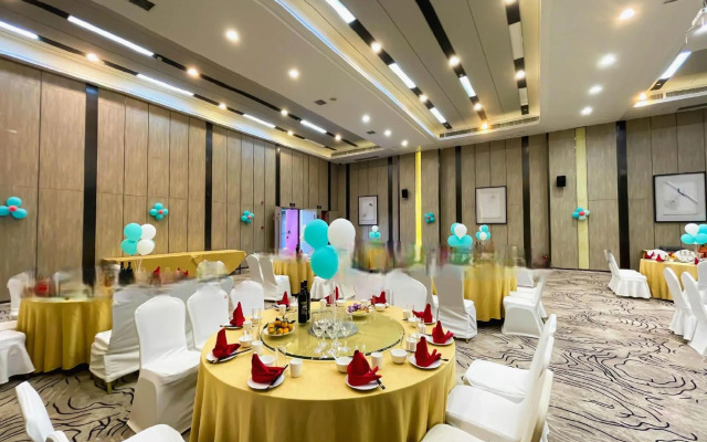 Sanya Ziyue Conifer Hotel
