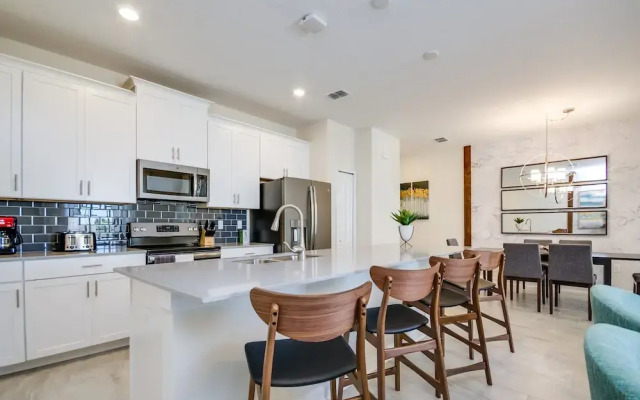 4 Bed 3 Ba Champions Gate Pool Home