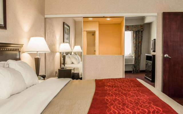 American Inn & Suites Waterford