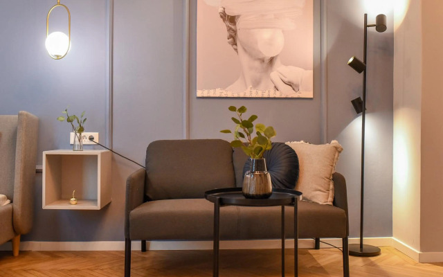 THE CINEMA - Central Apartment near Radisson