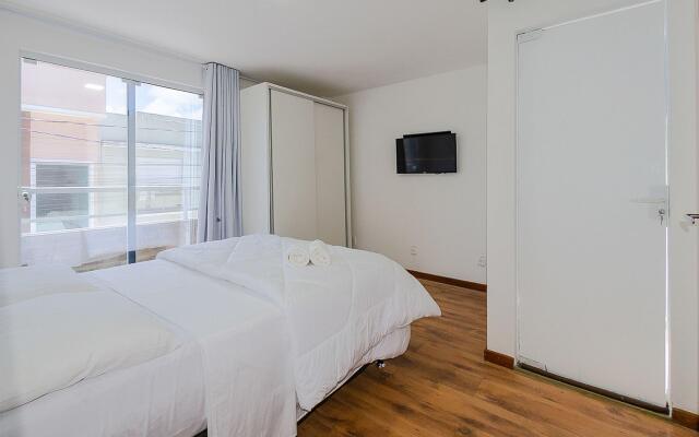 Casa ampla c/ churrasqueira nos Ingleses CRL001