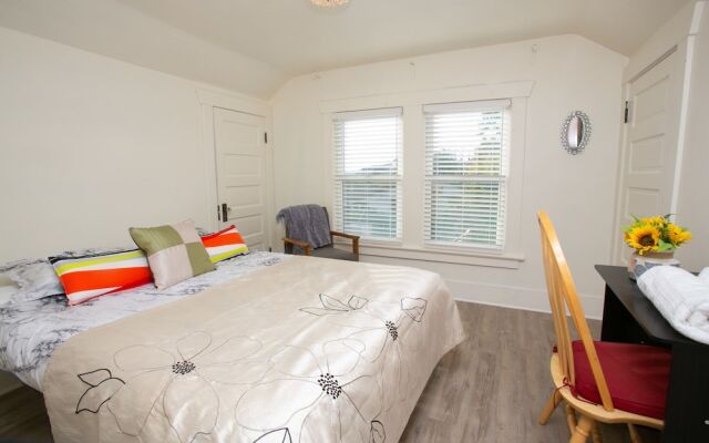 Arboretum View- Evergreen